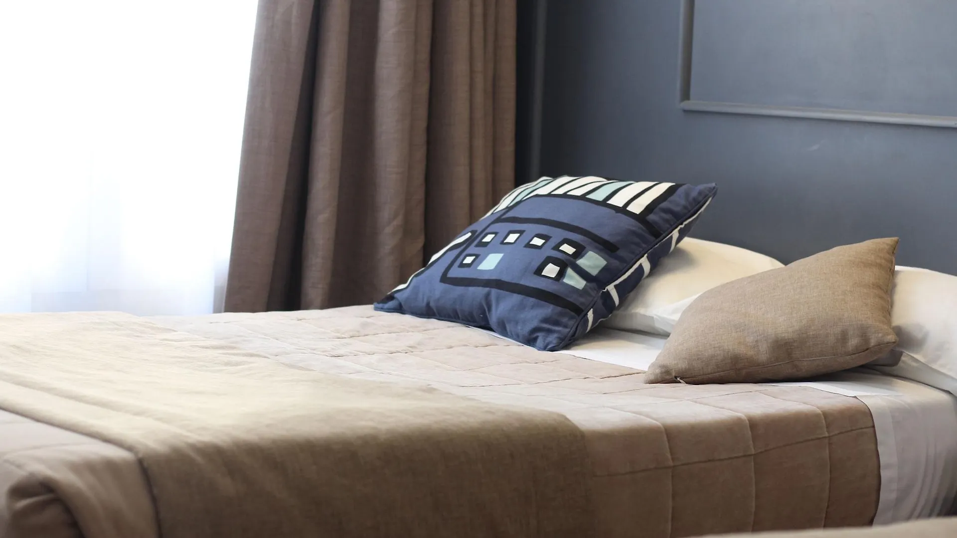 Cosmotel Hotel Parigi