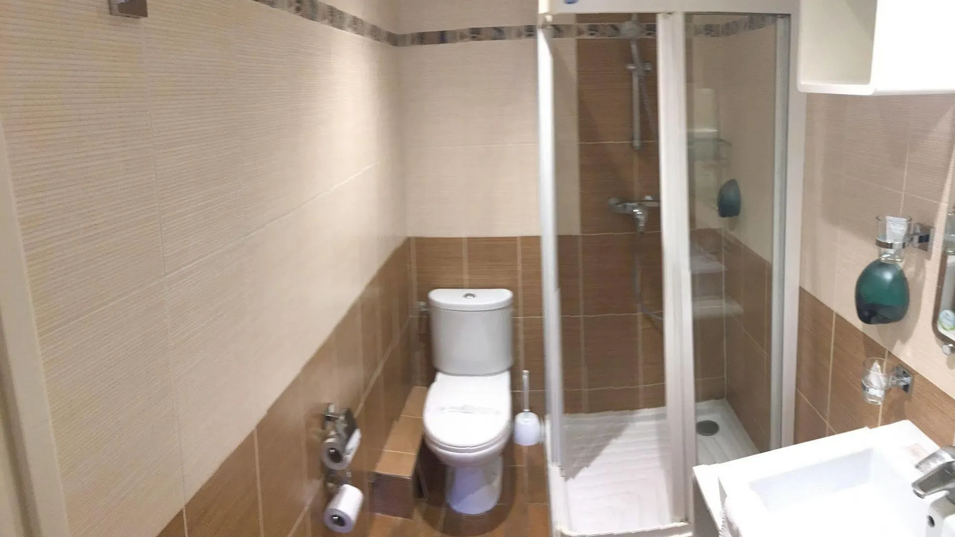Cosmotel Hotel Paris