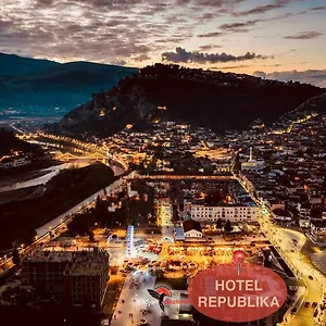 Hotel Republika ****