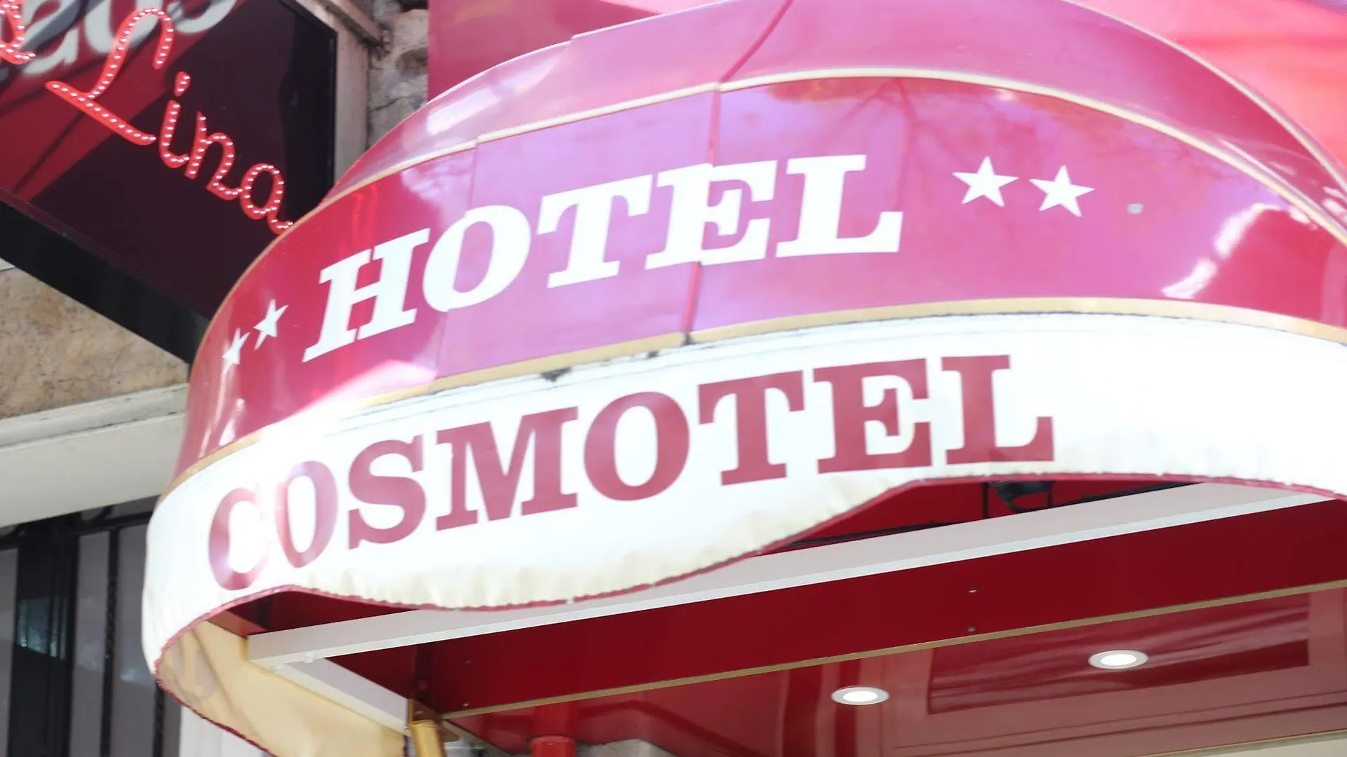 ***  פריז Cosmotel Hotel צרפת